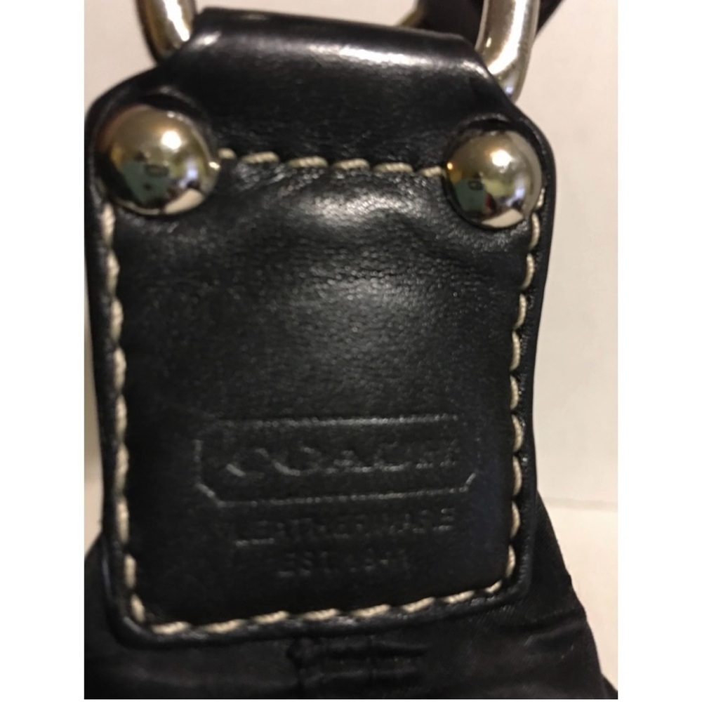 Coach vintage black nylon shoulder handbag - Picture 5 of 13